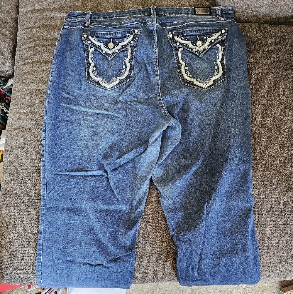 Earl Jeans